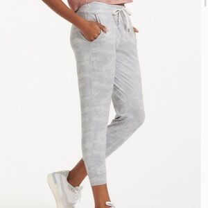 Vuori | Performance Joggers | Grey Camo